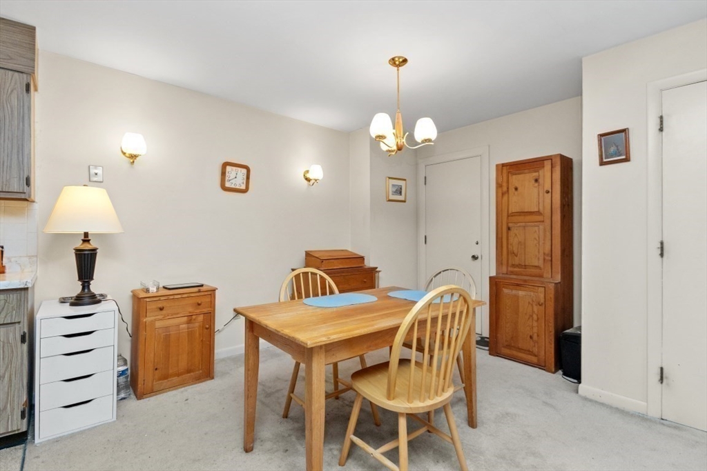 56 Jacqueline Road, Unit 12 Waltham, MA 02452 - Photo 7 of 37 Gallery Image 7