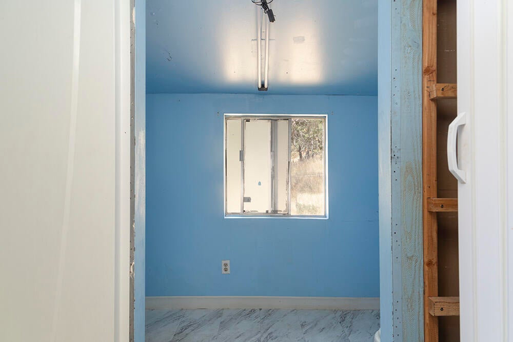 650 Gold Canyon Road Selma, OR 97538 - Photo 10 of 47 12