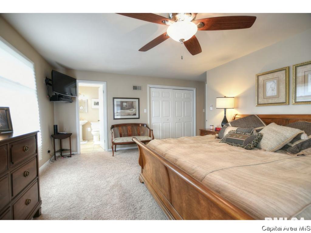2130 Sylvan Road Springfield, IL 62704 - Photo 23 of 35 Gallery Image 23