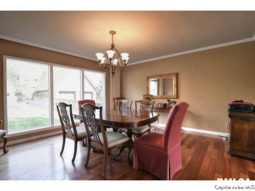 2130 Sylvan Road Springfield, IL 62704 - Photo 7 of 35 Gallery Image 7