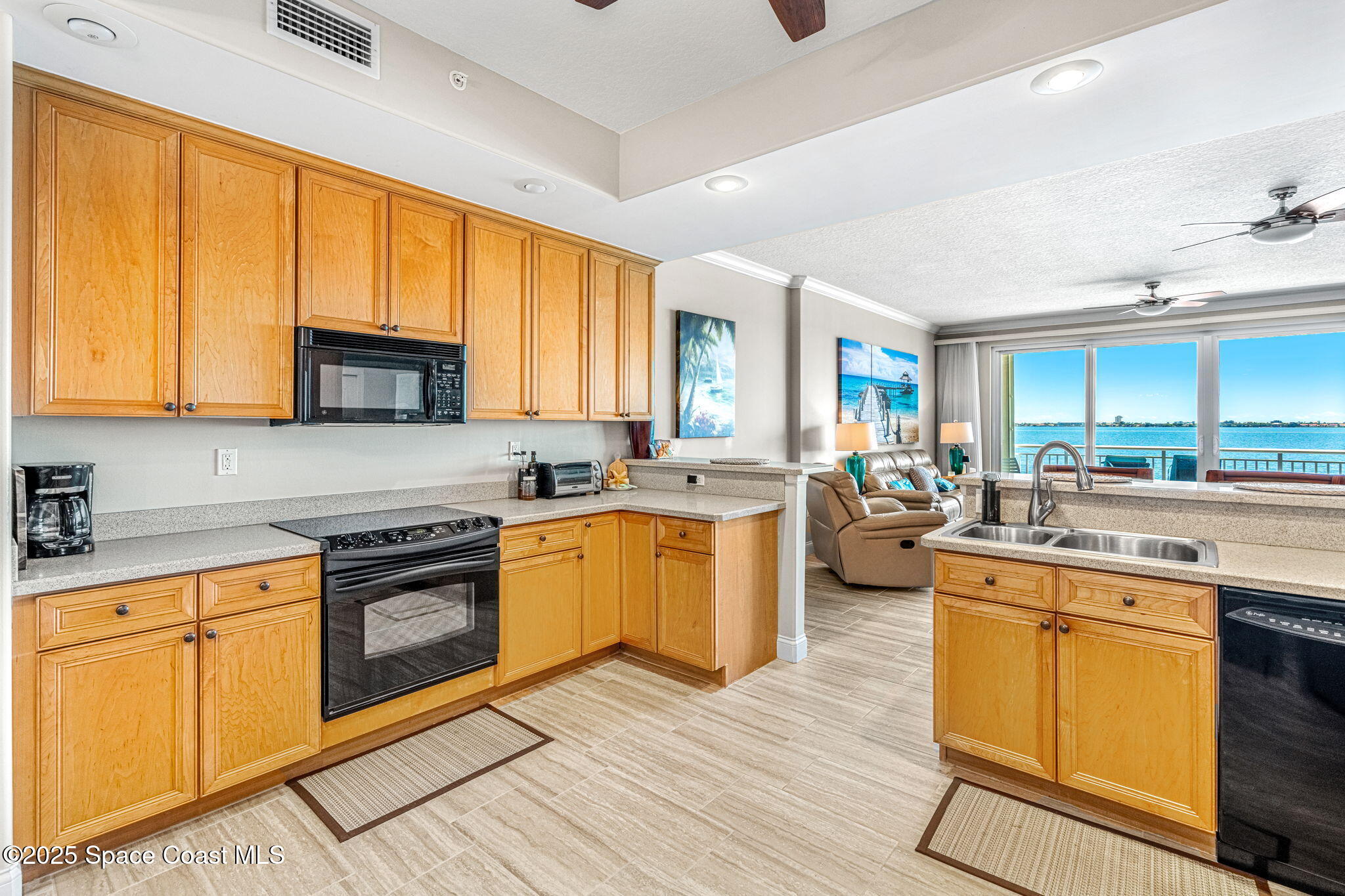 4955 Dixie Highway Northeast, Unit 404 Palm Bay, FL 32905 - Photo 14 of 53 10-web-or-mls-DSC09240-HDR