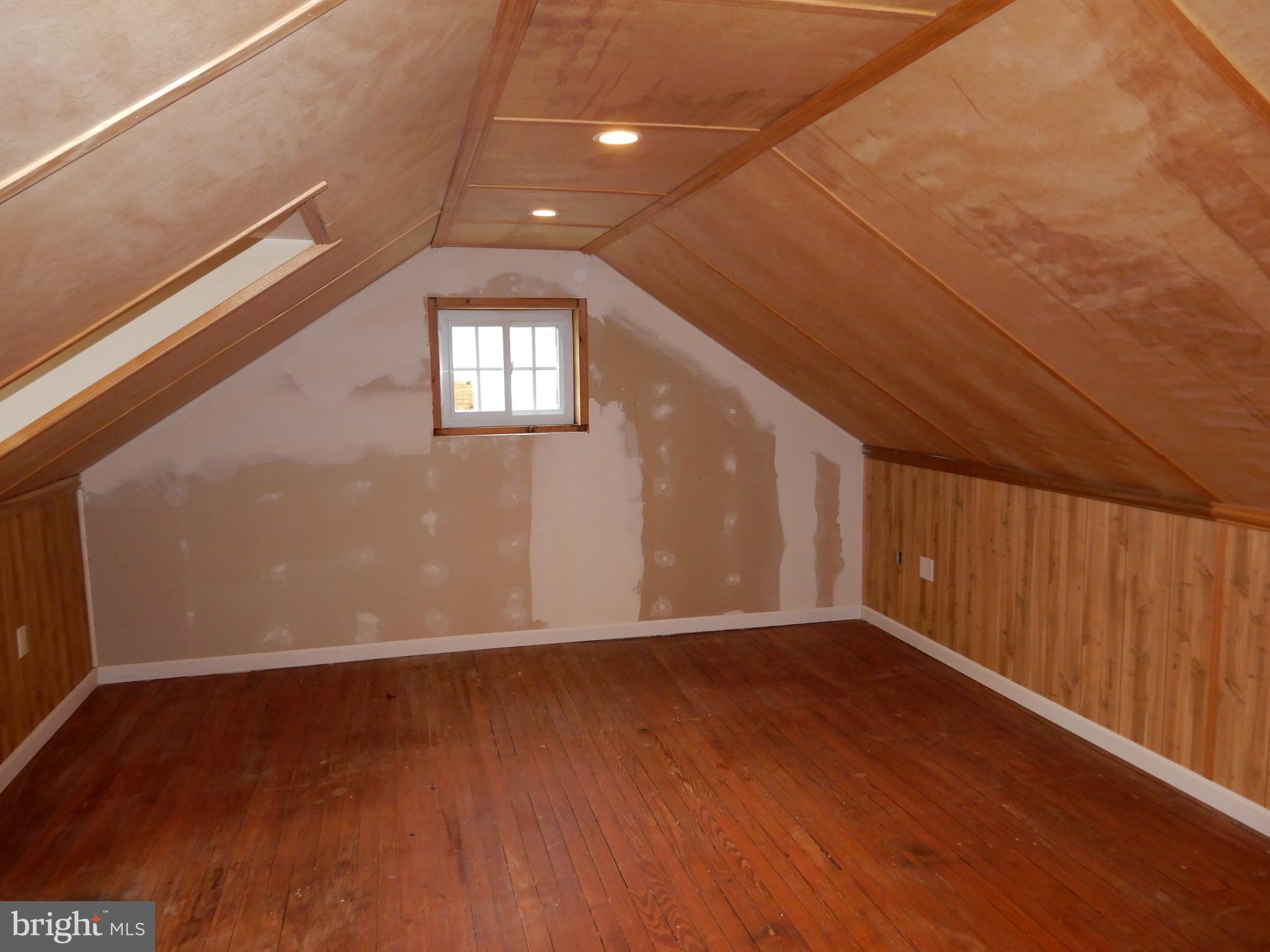 1215 Lower State Road North Wales, PA 19454 - Photo 22 of 27 Gallery Image 22