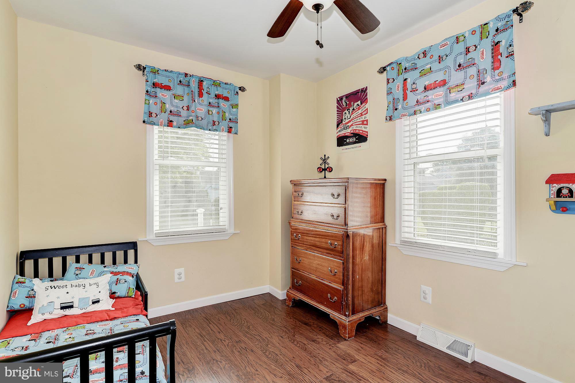 8105 Edgewater Road Clearwater Beach, MD 21226 - Photo 13 of 26 Bedroom