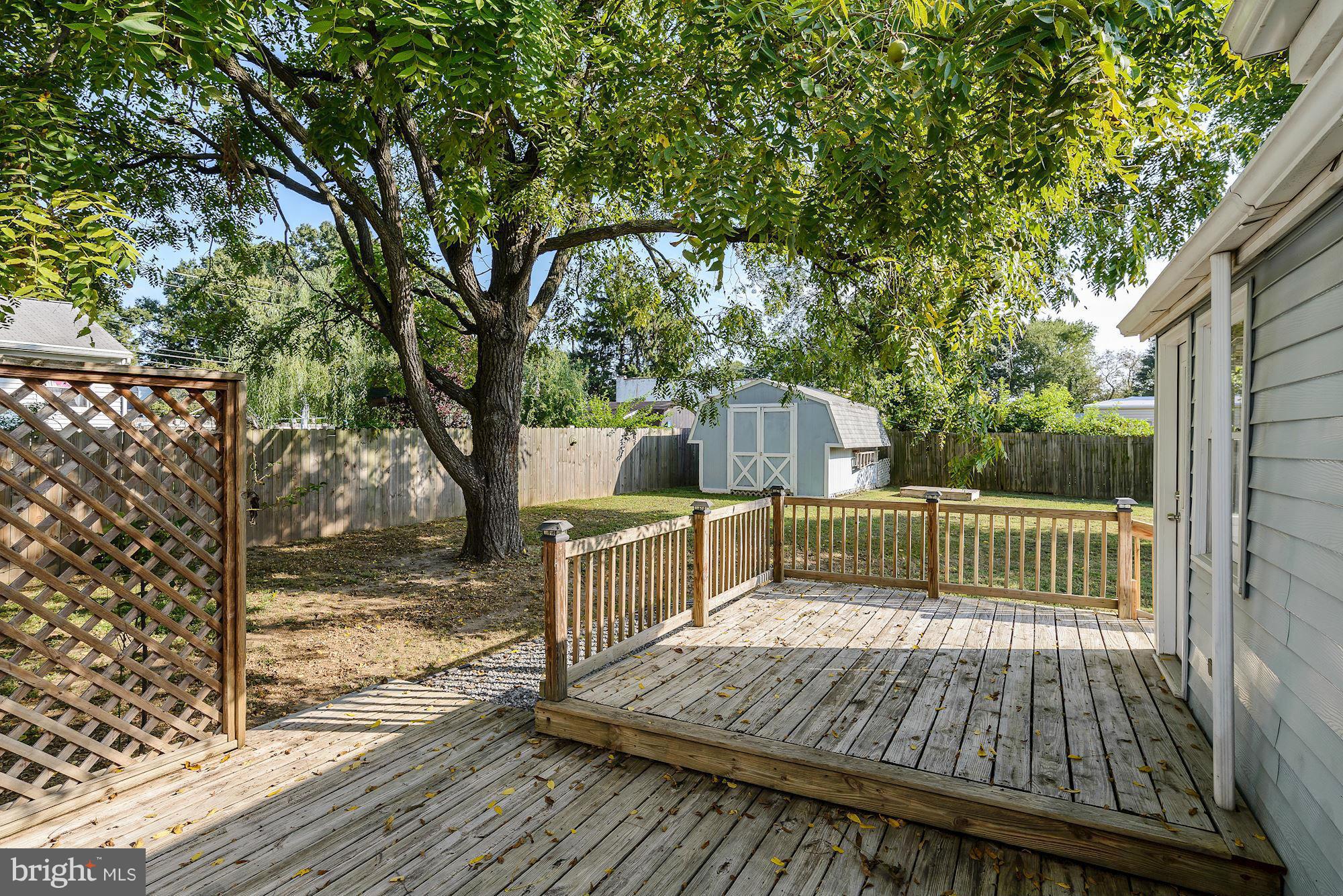 8105 Edgewater Road Clearwater Beach, MD 21226 - Photo 19 of 26 Tiered Deck