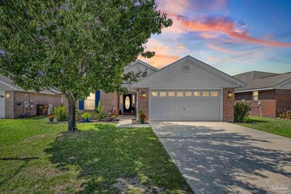 $392,000 | 3747 Boardwalk Court, Gulf Breeze, FL 32563