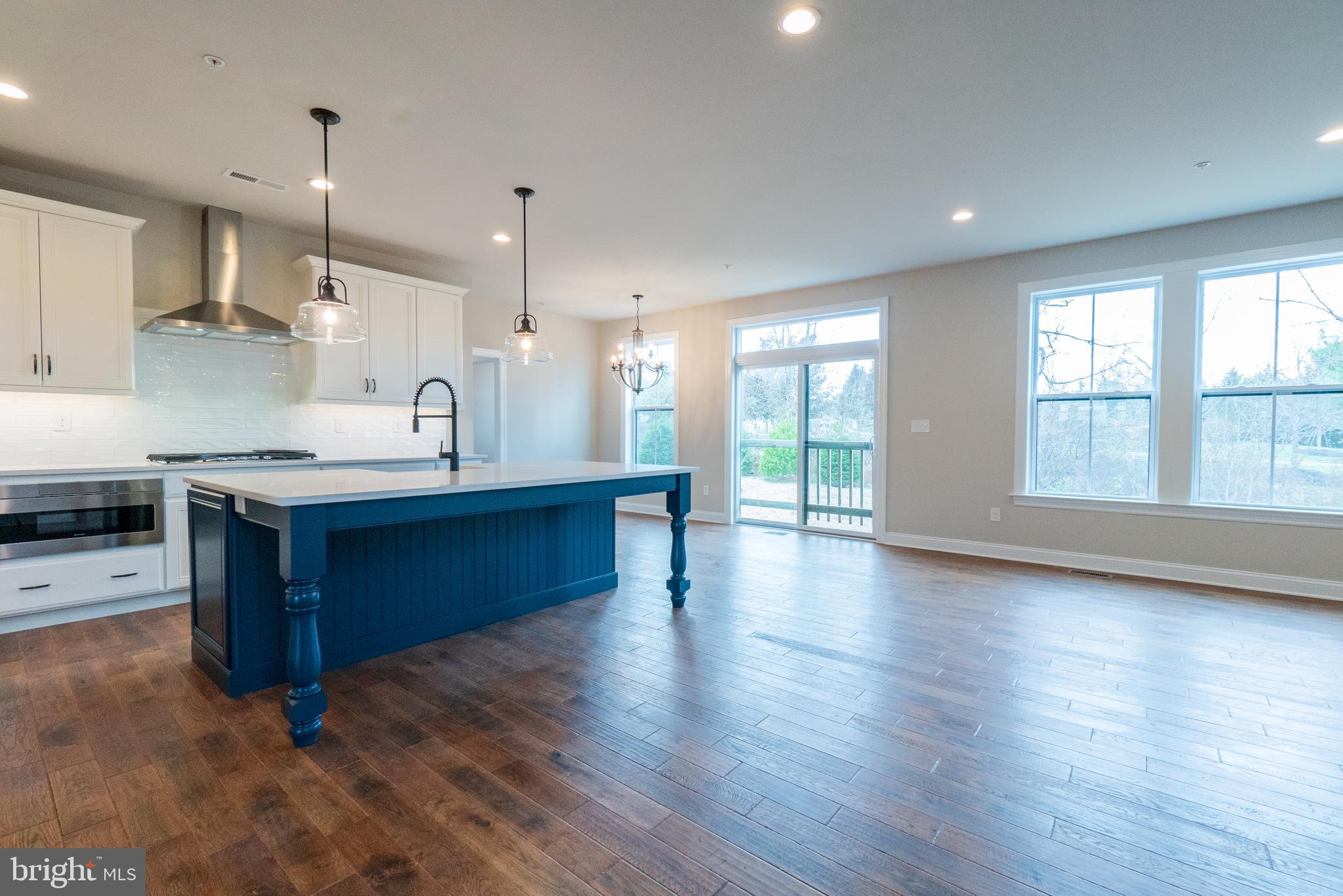 26 Ryans Mill Road Jamison, PA 18929 - Photo 3 of 38 Kitchen/Breakfast Area