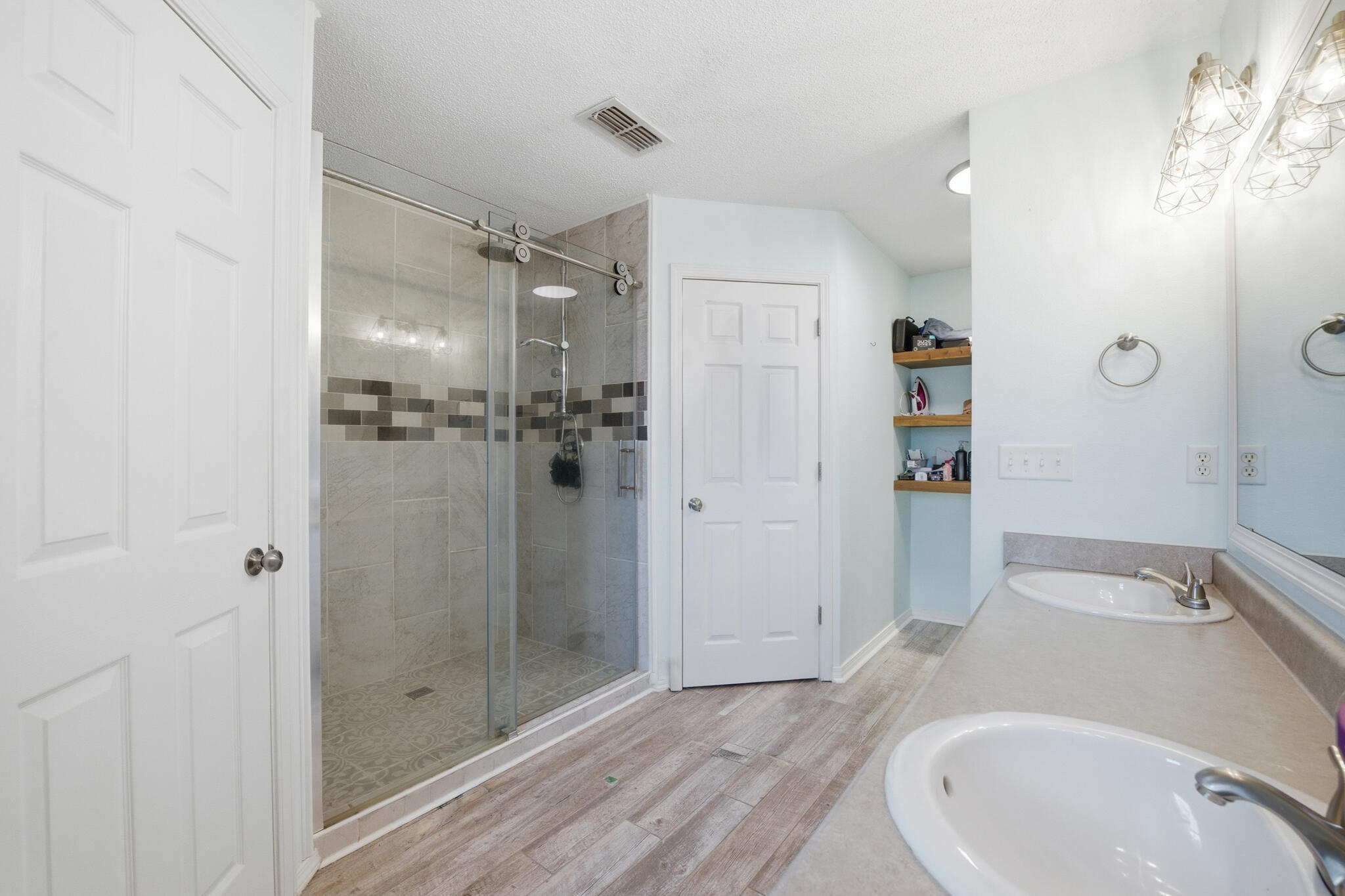 6204 Flash Lane Crestview, FL 32536 - Photo 19 of 32 primary bath