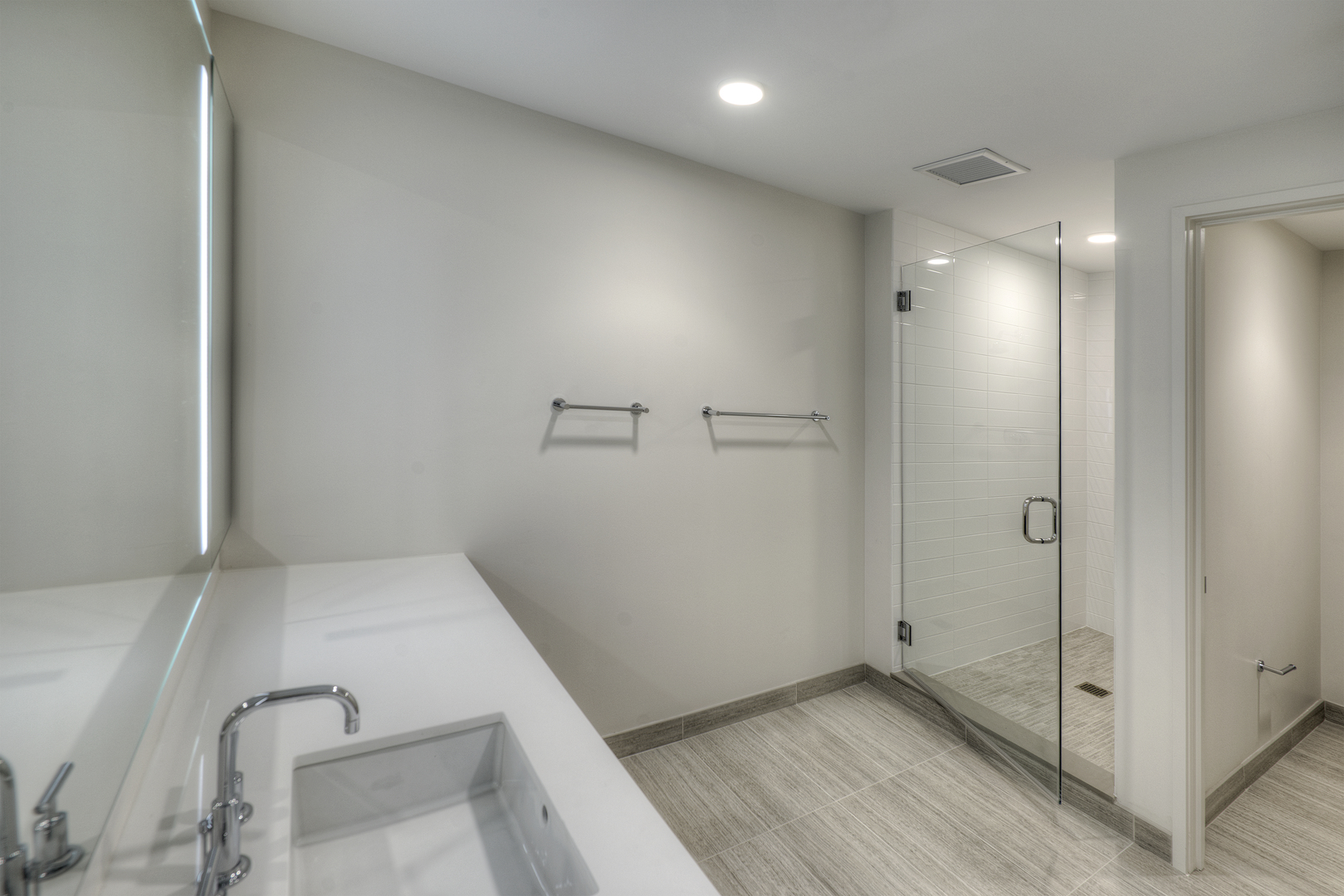 Undisclosed Address Chicago, IL 60657 - Photo 6 of 14 a view of empty room