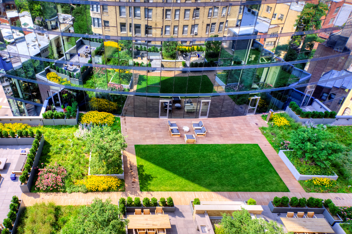 Undisclosed Address Chicago, IL 60657 - Photo 8 of 14 a view of a swimming pool with a patio