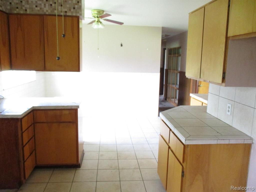 4659 Hegel Road Goodrich, MI 48438 - Photo 9 of 28