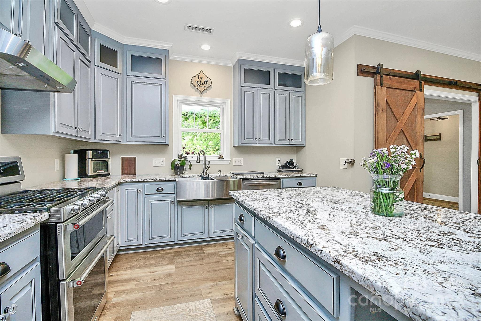 13326 Phillips Road Matthews, NC 28105 - Photo 11 of 41 Gallery Image 11