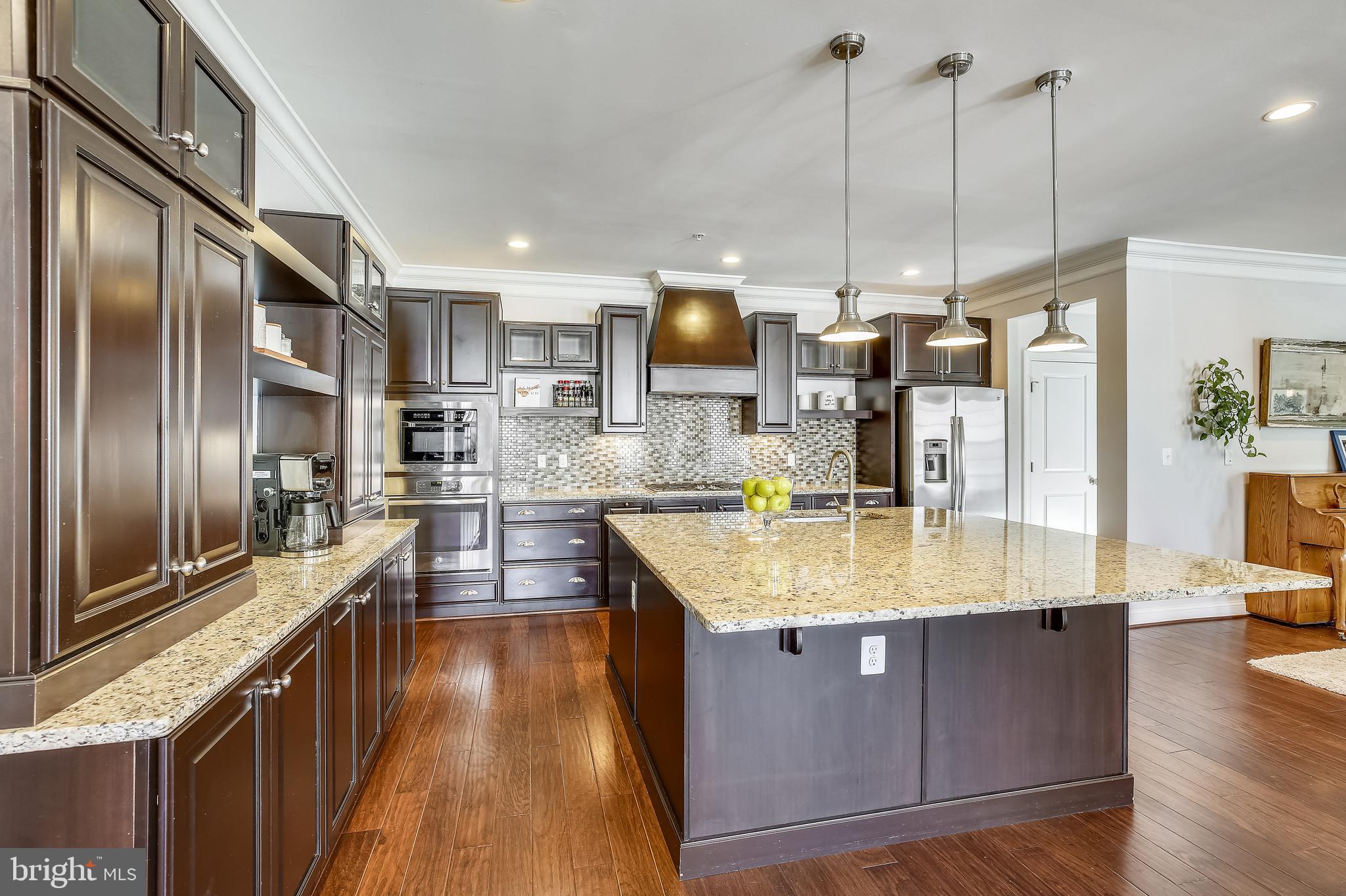 13376 Redspire Drive Silver Spring, MD 20906 - Photo 20 of 67 Soft close drawers &b extended tile backsplash!