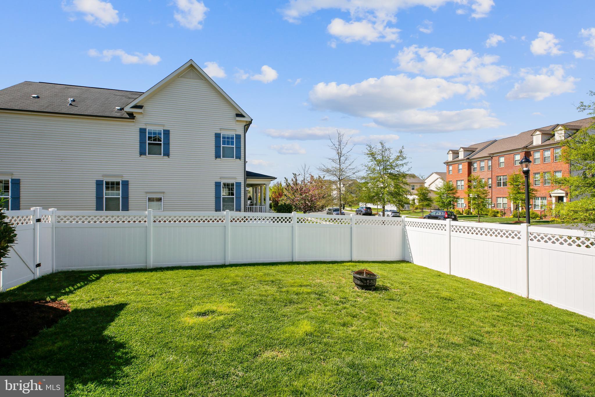 13376 Redspire Drive Silver Spring, MD 20906 - Photo 8 of 67 Premium lot with room for yard activities!