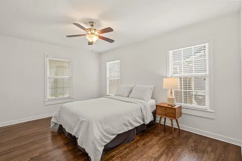 $310,000 | 2725 Wayside Avenue, Fort Worth, TX 76110