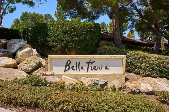 $590,000 | 25591 Indian Hill Lane, Unit E, Laguna Hills, CA 92653
