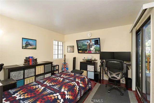 $590,000 | 25591 Indian Hill Lane, Unit E, Laguna Hills, CA 92653