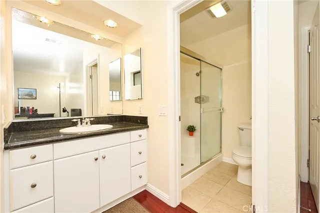 $590,000 | 25591 Indian Hill Lane, Unit E, Laguna Hills, CA 92653