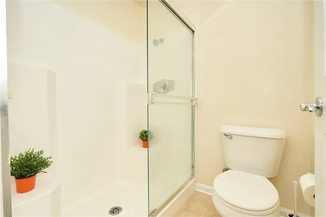 $590,000 | 25591 Indian Hill Lane, Unit E, Laguna Hills, CA 92653