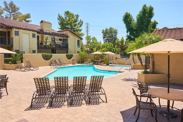 $590,000 | 25591 Indian Hill Lane, Unit E, Laguna Hills, CA 92653