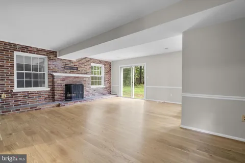 $900,000 | 1585 Kimblewick Road, Potomac, MD 20854