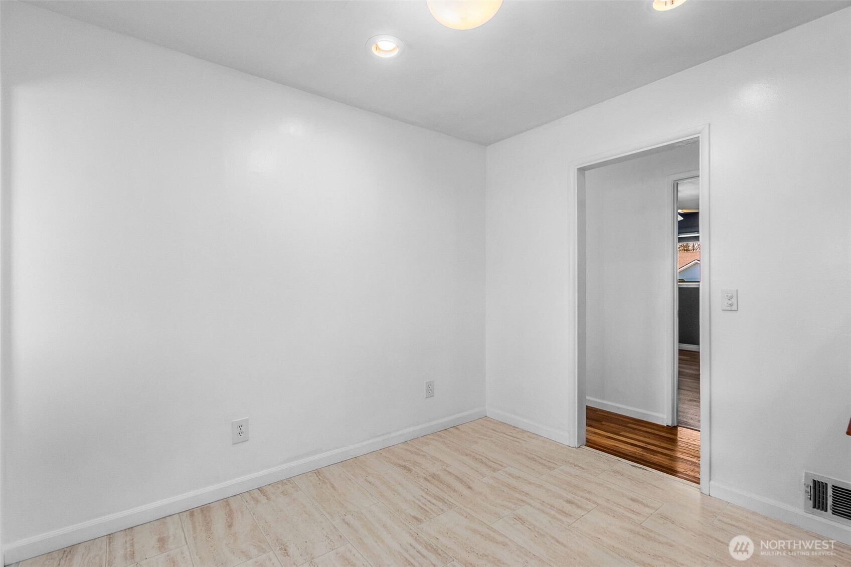 602 Southwest 19th Street Chehalis, WA 98532 - Photo 13 of 33