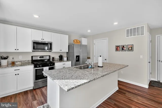 $575,000 | 7402 Jake Court, Fredericksburg, VA 22407