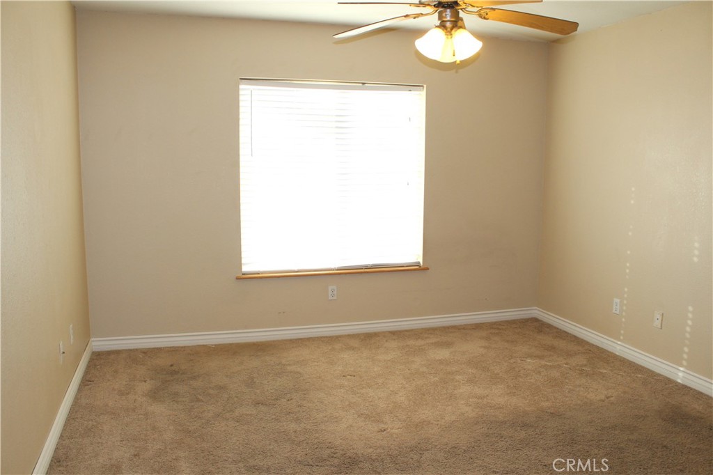 16263 Chiwi Road Apple Valley, CA 92307 - Photo 22 of 40