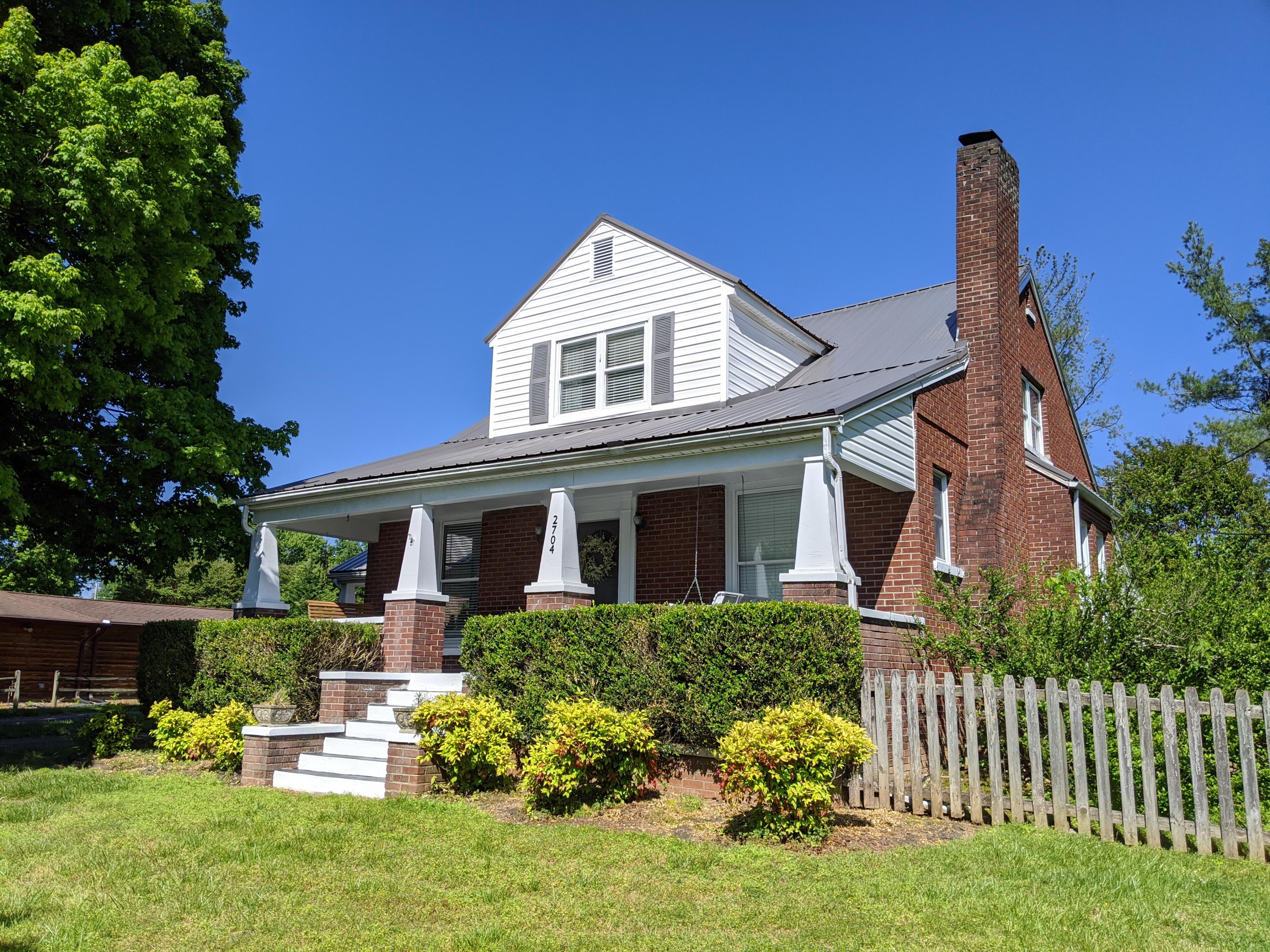 2704 Byington Beaver Ridge Road Knoxville, TN 37931 - Photo 2 of 21 IMG_20200509_163357