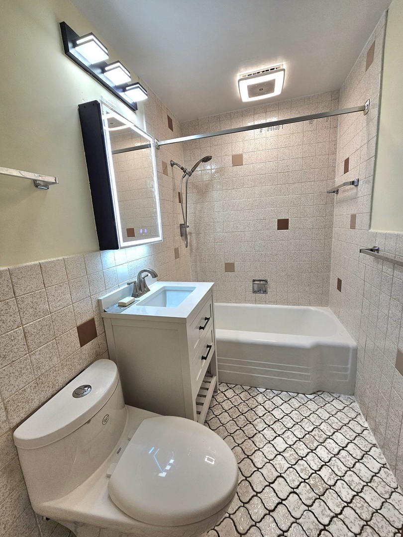 7434 Emerson Street Morton Grove, IL 60053 - Photo 24 of 40