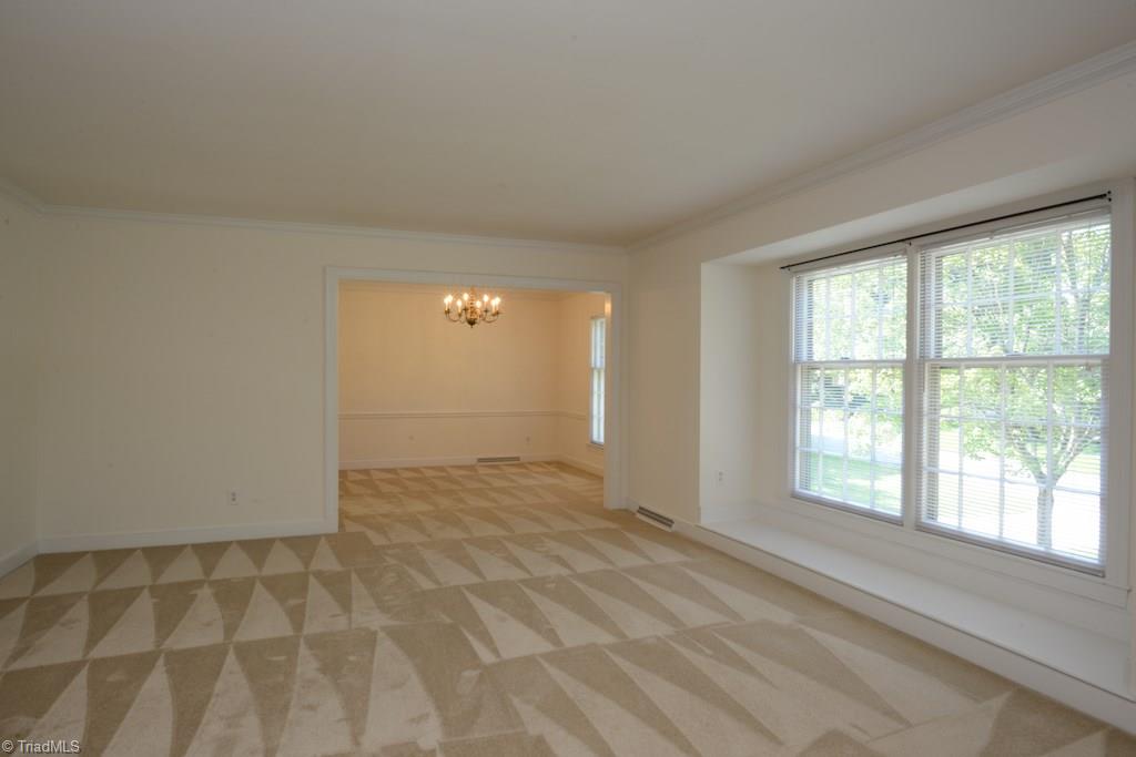 910 Wimbledon Place High Point, NC 27262 - Photo 9 of 30 Large windows for plenty of light