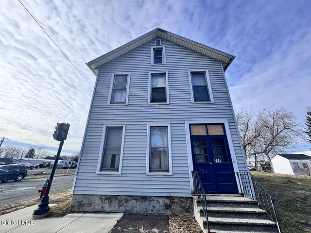 $175,000 | 761 2nd Avenue, Troy, NY 12182
