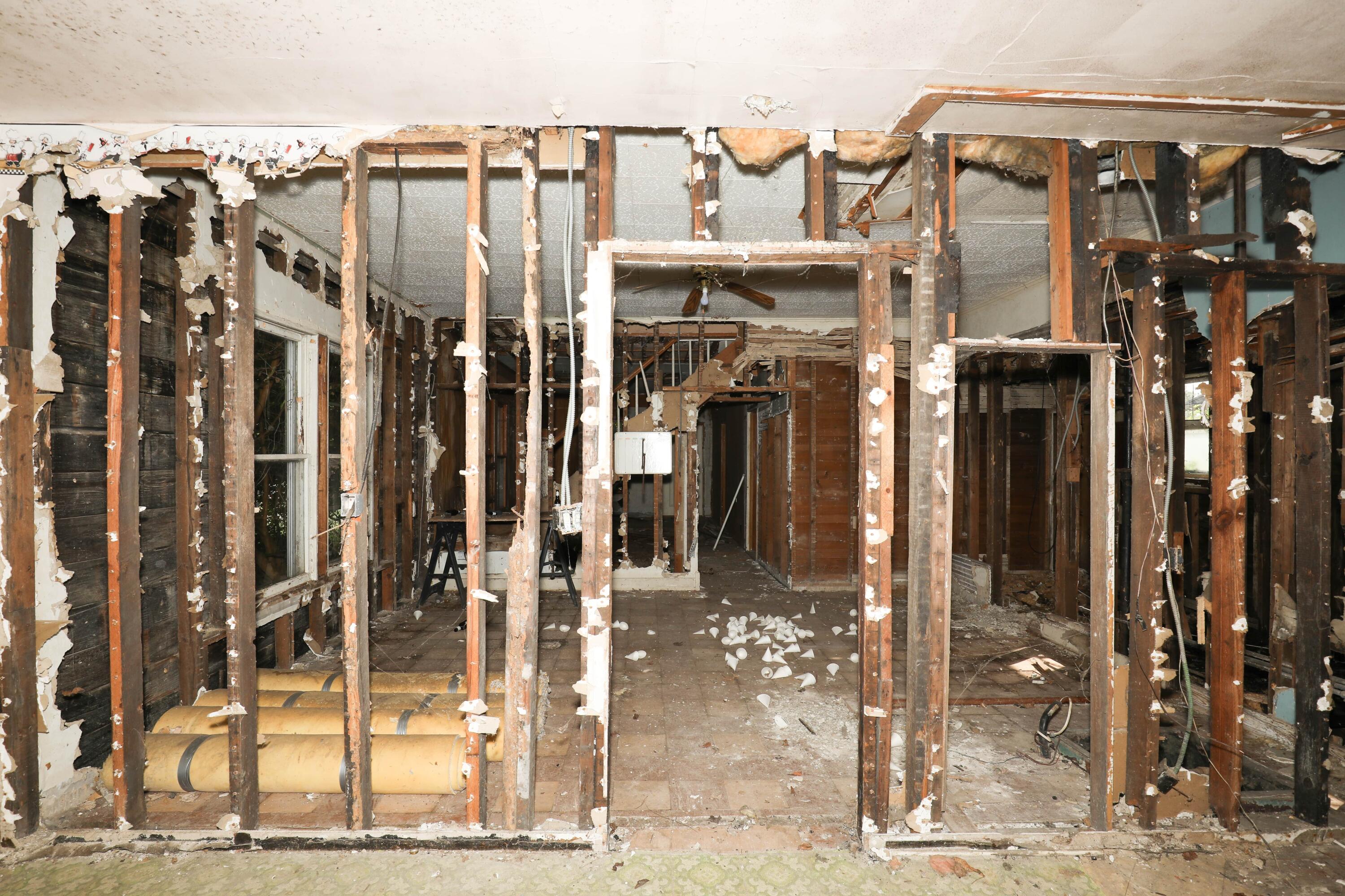 15 East Oneida Street La Crosse, IN 46348 - Photo 10 of 21 a view of a building with a glass door