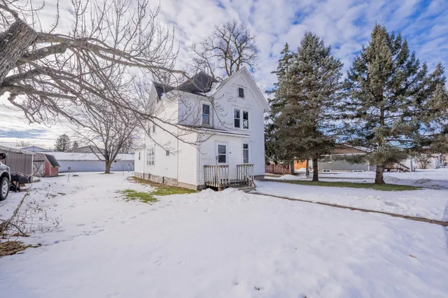 $140,000 | 606 West Brown Street, Augusta, WI 54722