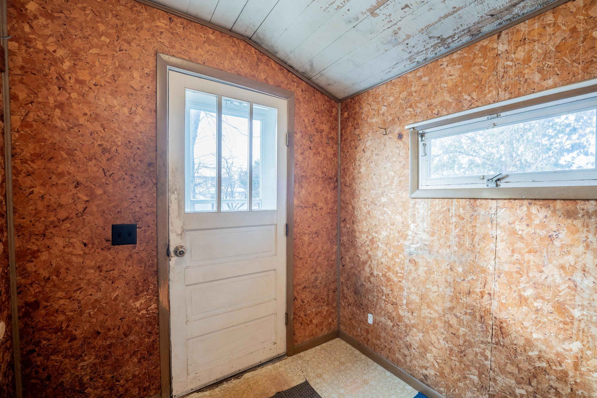 606 West Brown Street Augusta, WI 54722 - Photo 3 of 35