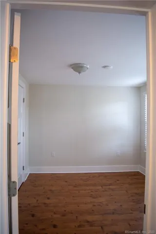 $2,500 | 8 West Main Street, Chester, CT 06412