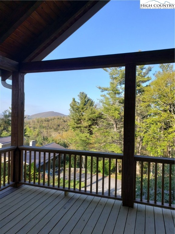 251 Sunset Ridge Drive Boone, NC 28607 - Photo 3 of 40