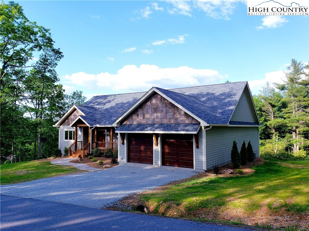 251 Sunset Ridge Drive Boone, NC 28607 - Photo 4 of 40