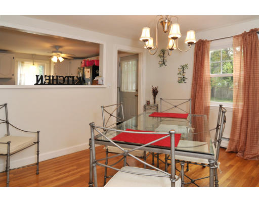 2 Northgate Road Chelmsford, MA 01824 - Photo 5 of 10