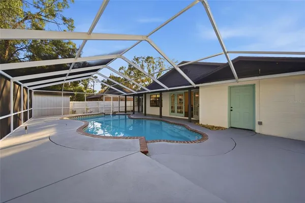 $435,000 | 17815 Cranbrook Drive, Lutz, FL 33549