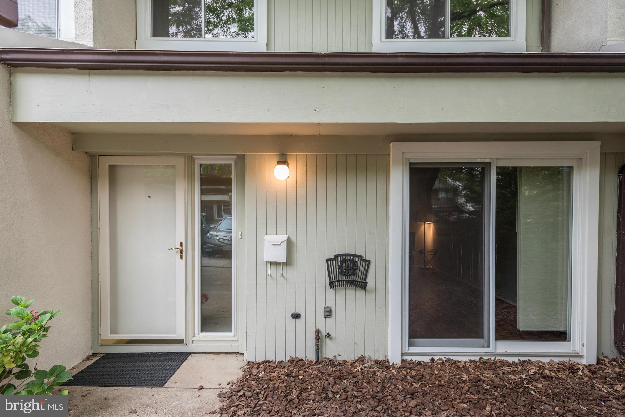 2317 Southgate Square Reston, VA 20191 - Photo 6 of 30 Exterior (Front)