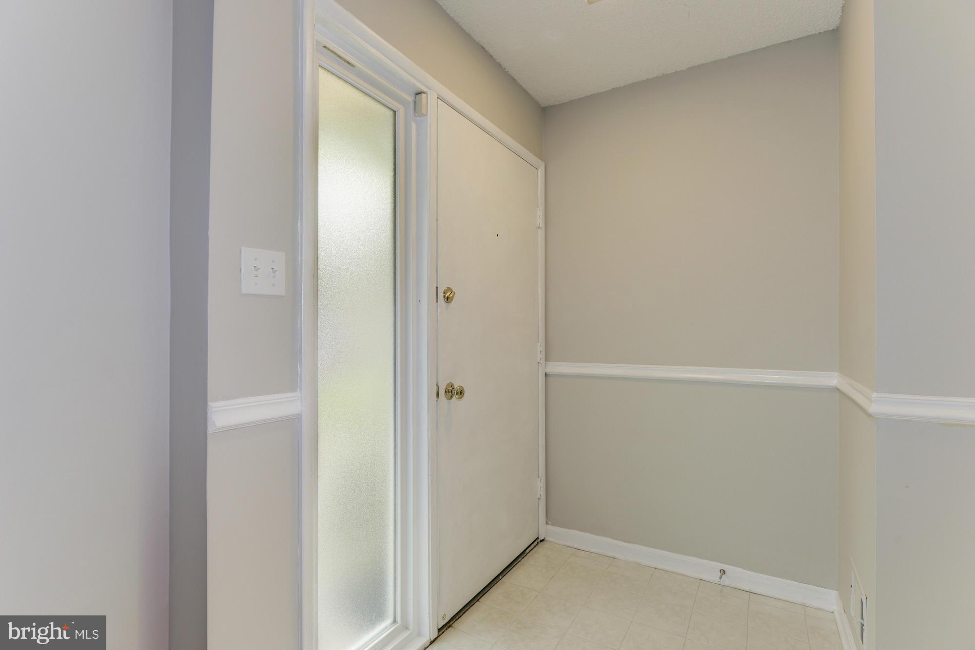2317 Southgate Square Reston, VA 20191 - Photo 7 of 30 Interior (General)