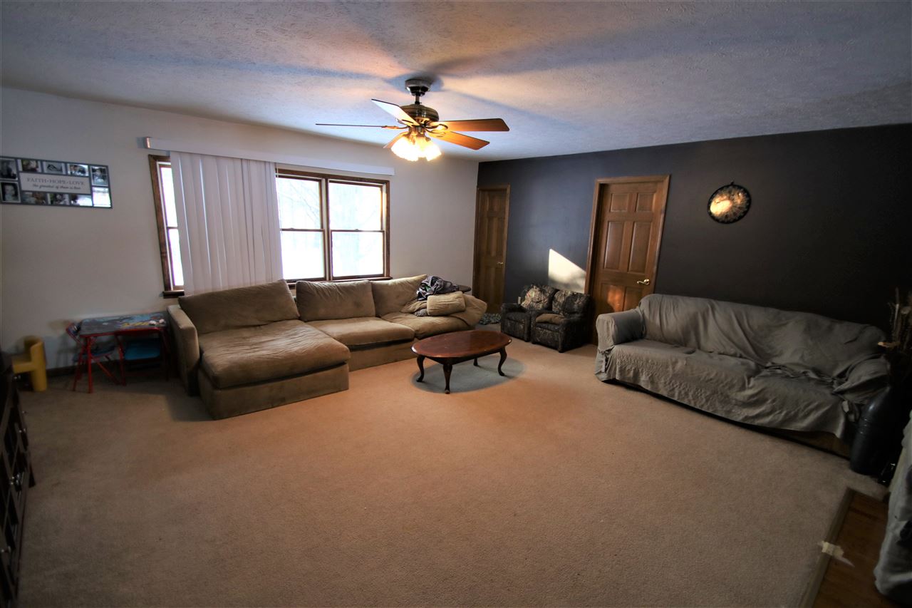 5823 Union Road Plymouth, IN 46563 - Photo 2 of 18