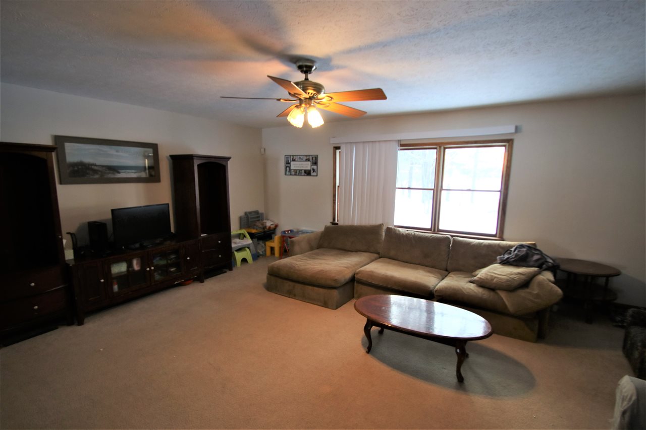 5823 Union Road Plymouth, IN 46563 - Photo 5 of 18