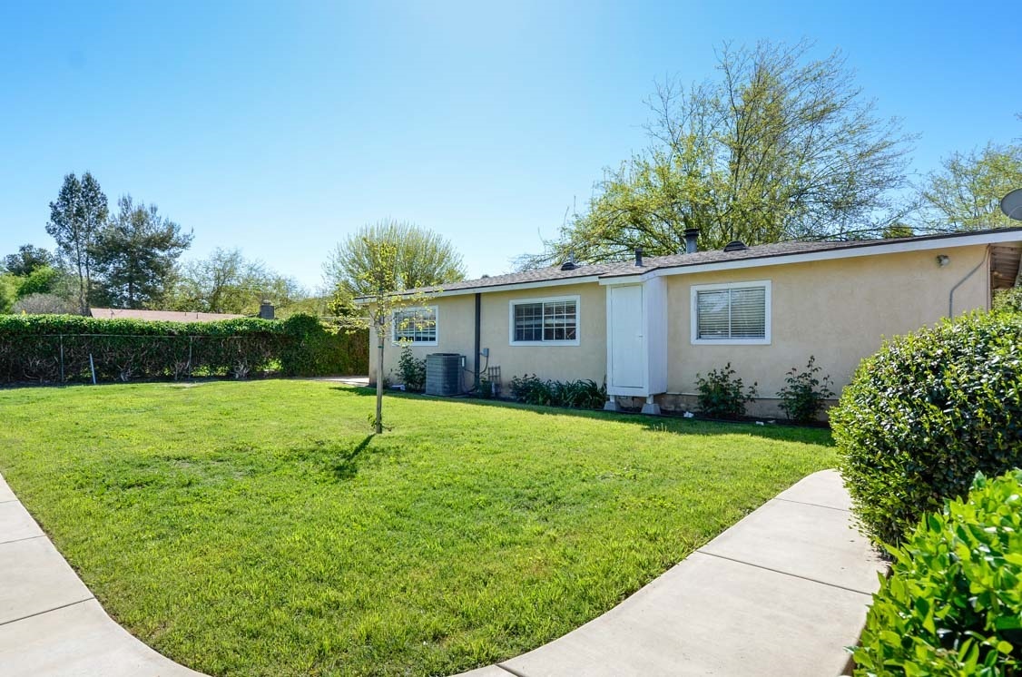 13838 Charlan Road Valley Center, CA 92082 - Photo 17 of 19