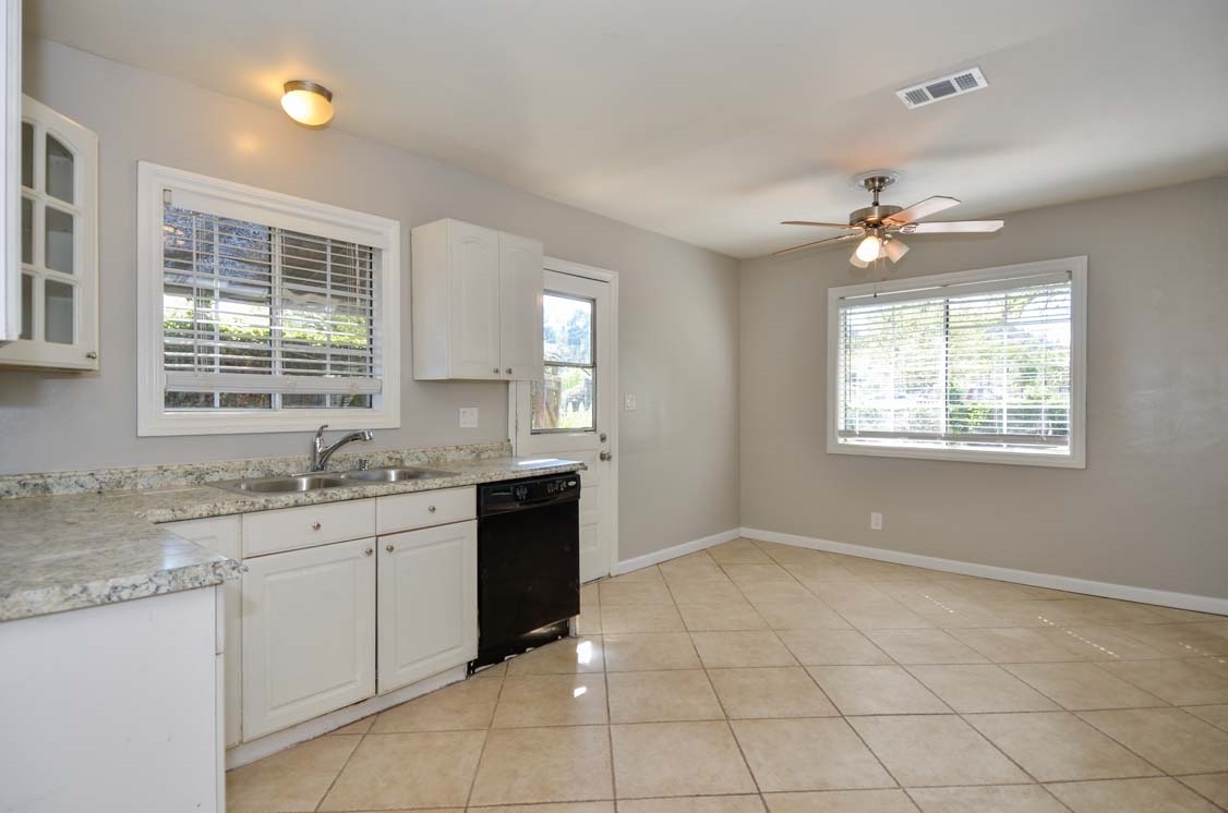 13838 Charlan Road Valley Center, CA 92082 - Photo 9 of 19