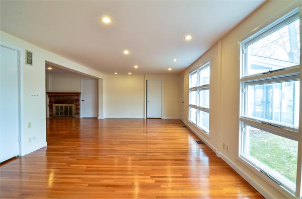 3 Arlington Road Natick, MA 01760 - Photo 5 of 13