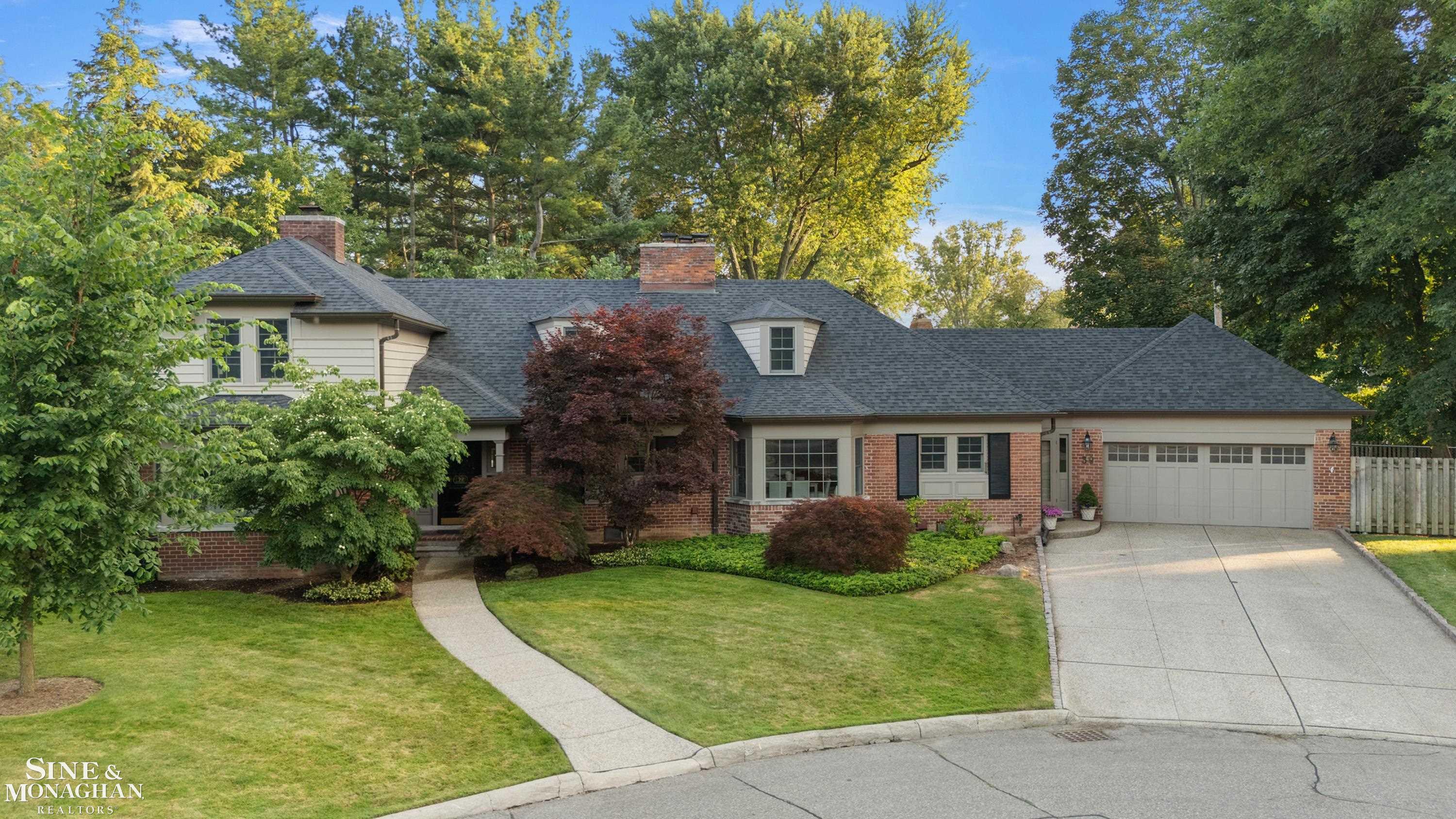 39 Harbor Hill Road Grosse Pointe Farms, MI 48236 - Photo 3 of 46 Gallery Image 3