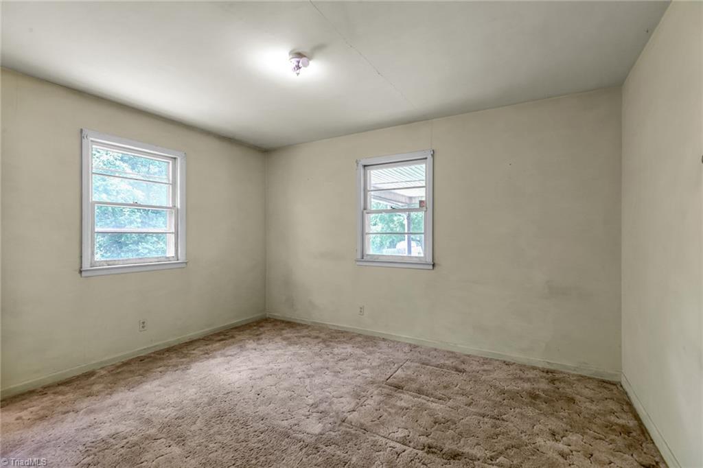 5122 Yukon Road Walkertown, NC 27051 - Photo 13 of 30 Gallery Image 13