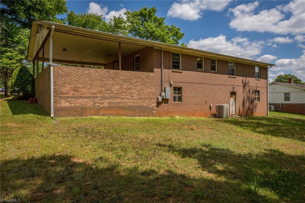 5122 Yukon Road Walkertown, NC 27051 - Photo 27 of 30 Gallery Image 27