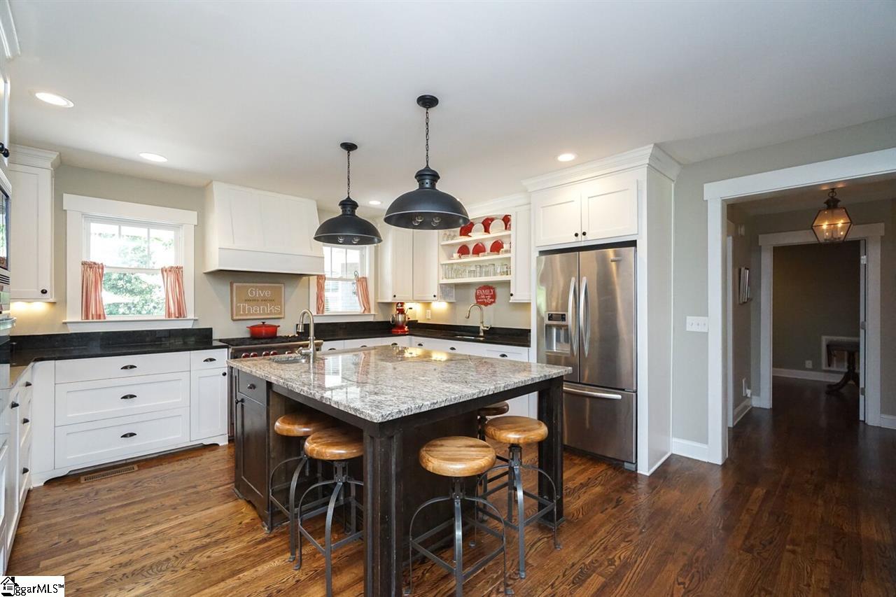 316 Arundel Road Greenville, SC 29615 - Photo 12 of 36 Gallery Image 12
